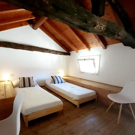 Apartament The Nest Como